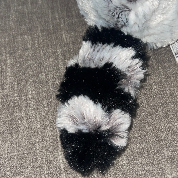 WEBKINZ Ganz RACCOON RETIRED HM143 w/hang &but Tag No Code plush stuffed animal - Picture 5 of 16